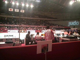 2010121117490000.jpg